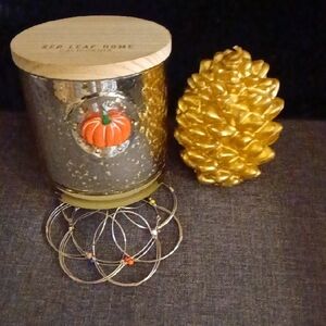 Red Leaf Home Spiced Pumpkin Candle with Gold  Accents Acorn Candle Set